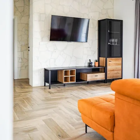 Olivarum By Interhome Stankovci (Zadar)