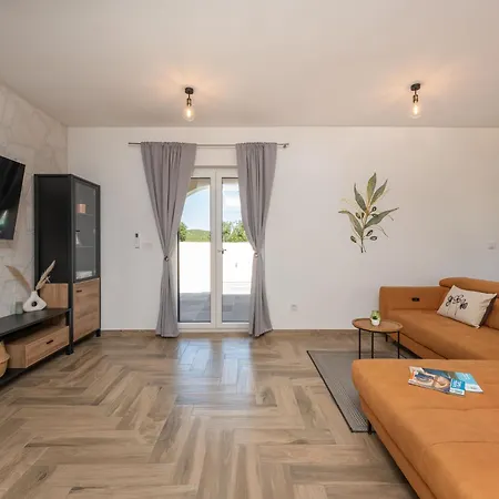 Semesterbostad Olivarum By Interhome *