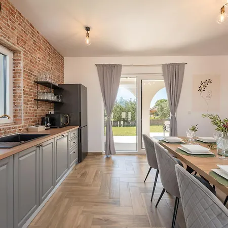 Olivarum By Interhome