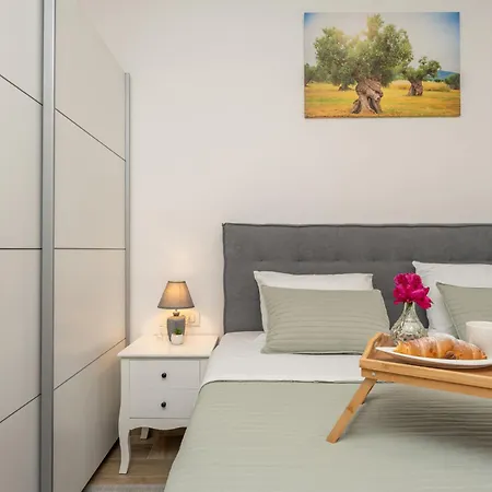 Olivarum By Interhome Semesterbostad